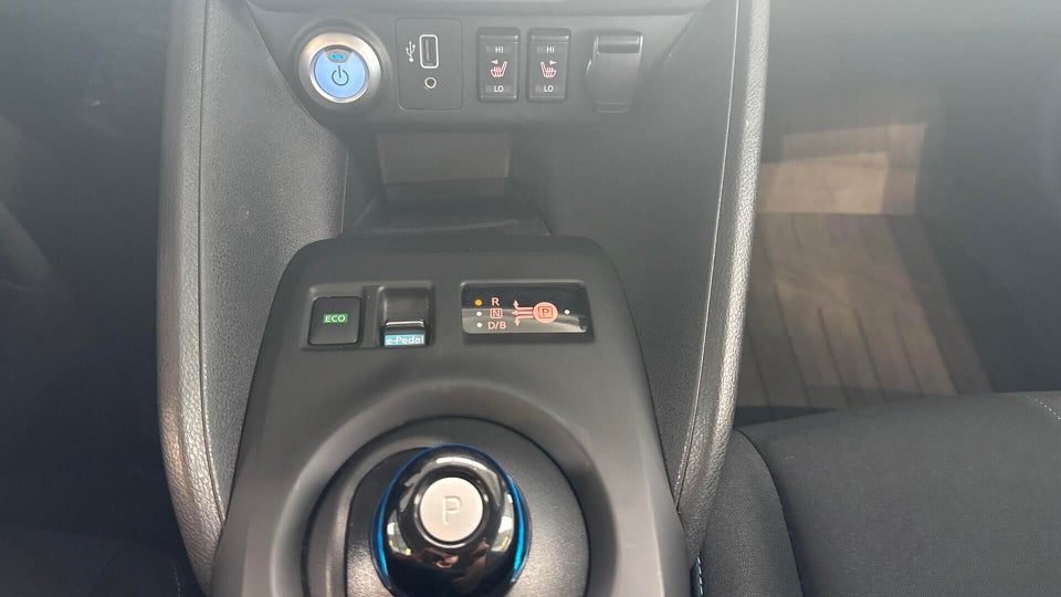 Nissan Leaf 39 Acenta 5d