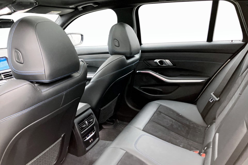 BMW 330i 2,0 Touring M-Sport aut. 5d