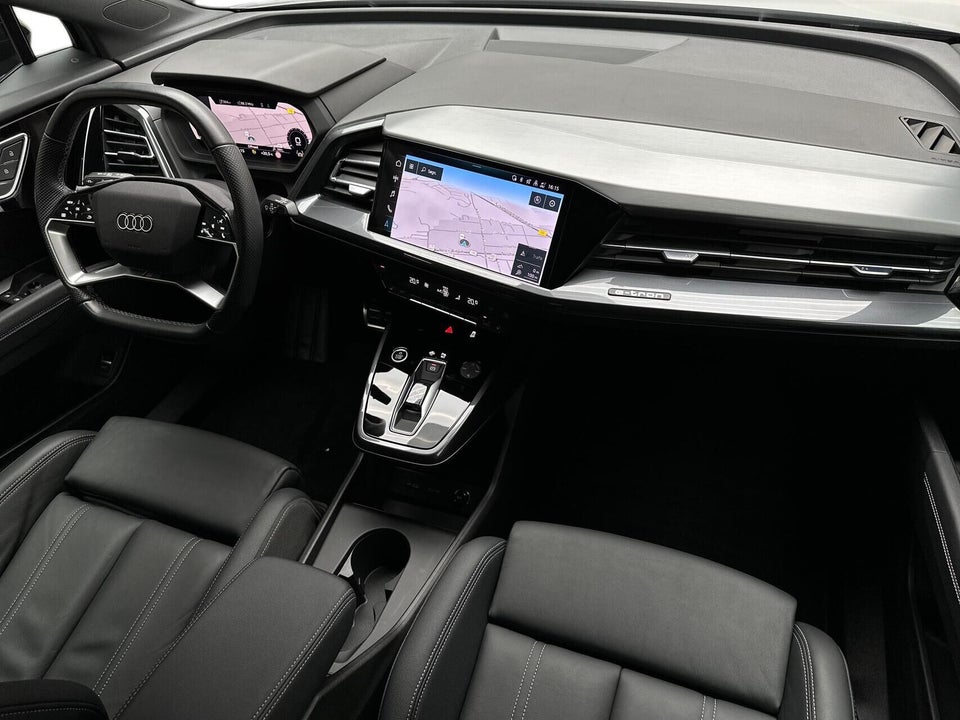Audi Q4 e-tron 40 S-line 5d