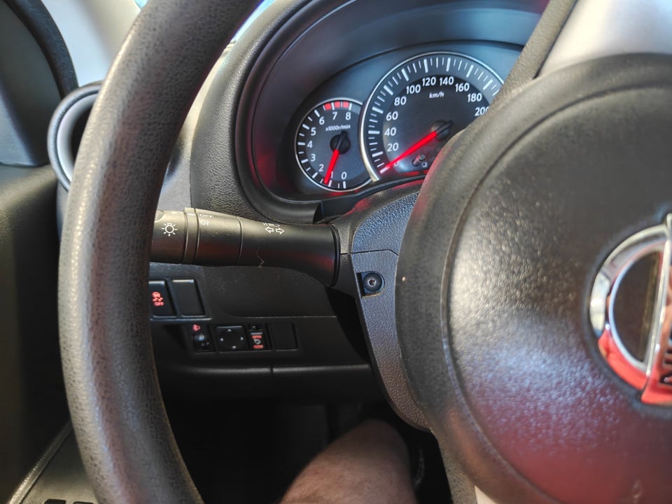 Nissan Micra 1,2 Visia 5d