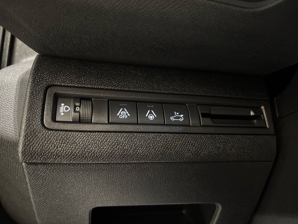 Peugeot 5008 1,5 BlueHDi 130 Allure Pack EAT8 7prs 5d