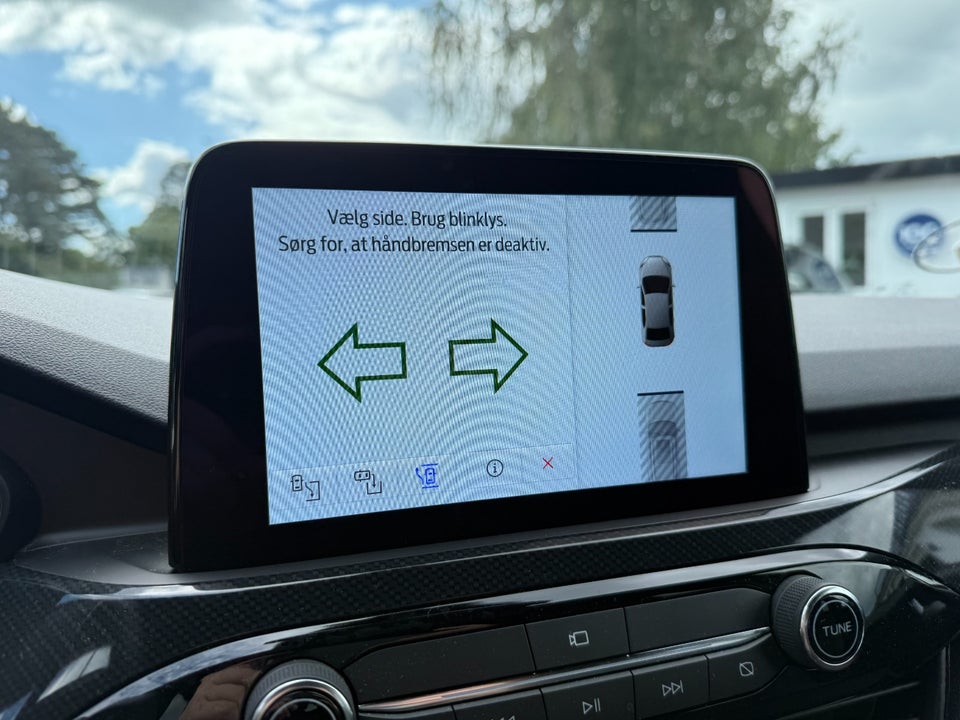 Ford Kuga 2,5 PHEV ST-Line X CVT 5d