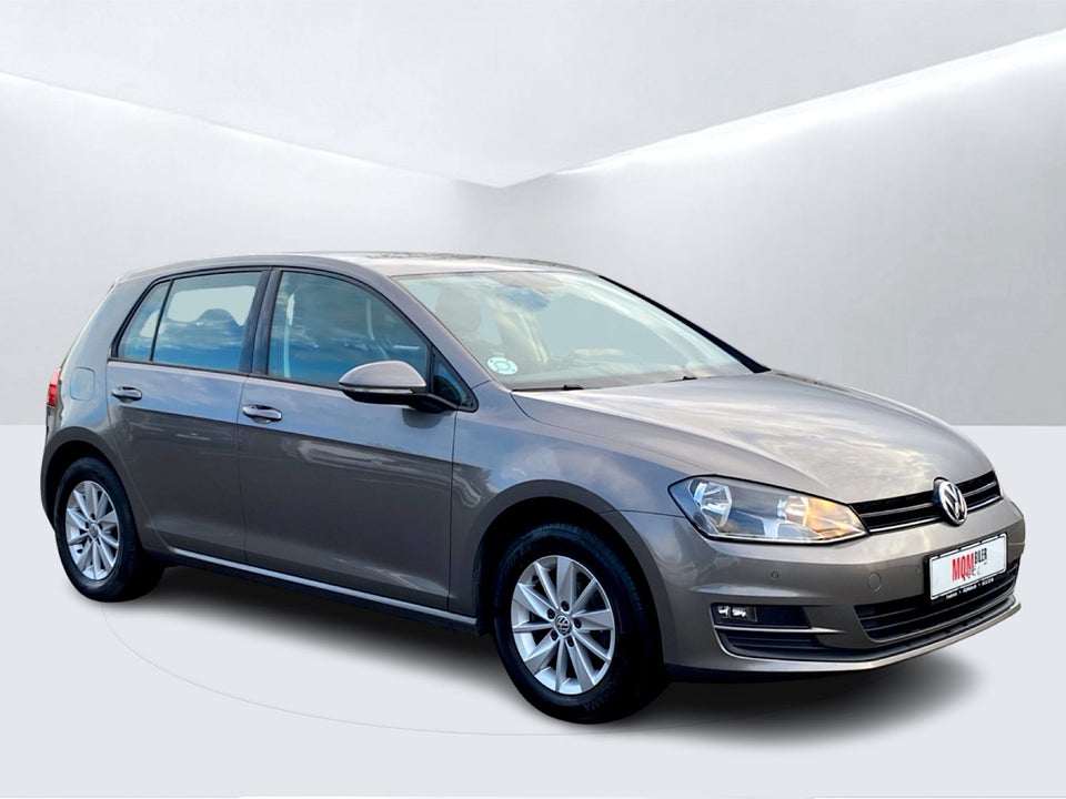 VW Golf VII 1,2 TSi 110 Comfortline DSG BMT 5d