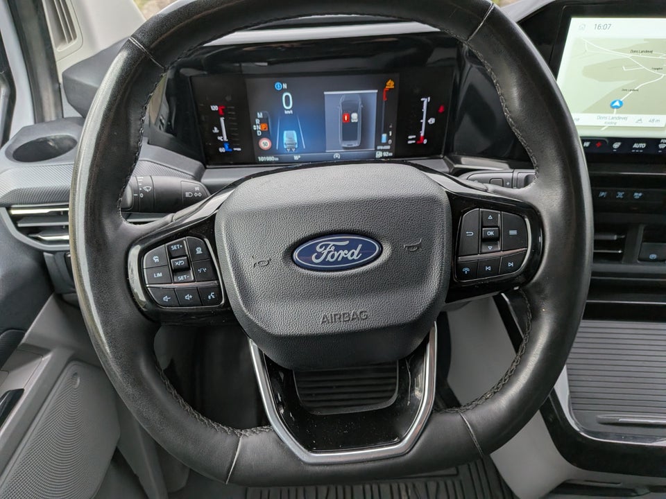 Ford Transit Custom 300 L2 2,0 EcoBlue Limited aut.