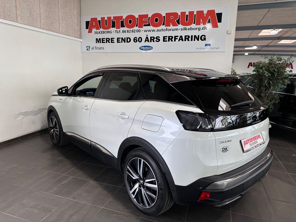 Peugeot 3008 1,6 Hybrid4 GT Pack EAT8 5d