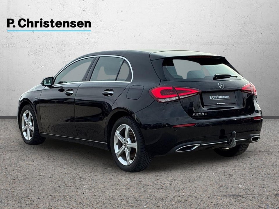 Mercedes A250 e 1,3 Progressive aut. 5d