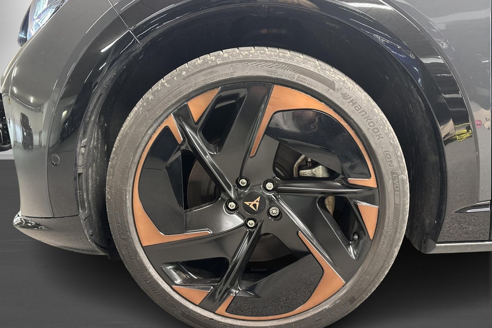 Cupra Tavascan 77 Adrenaline 5d