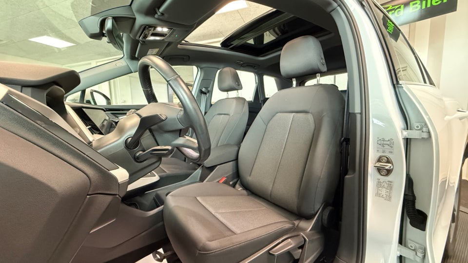 Audi Q4 e-tron 45 Advanced 5d