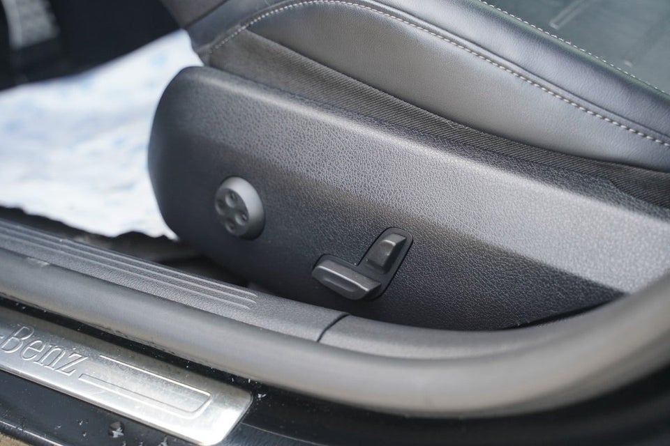 Mercedes C220 d 2,0 AMG Line stc. aut. 5d