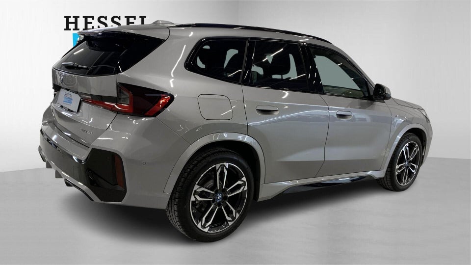 BMW iX1 eDrive20 M-Sport 5d