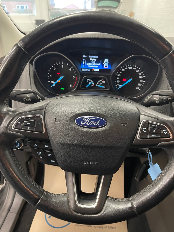 Ford Focus 1,5 TDCi 120 Titanium+ stc. aut. 5d