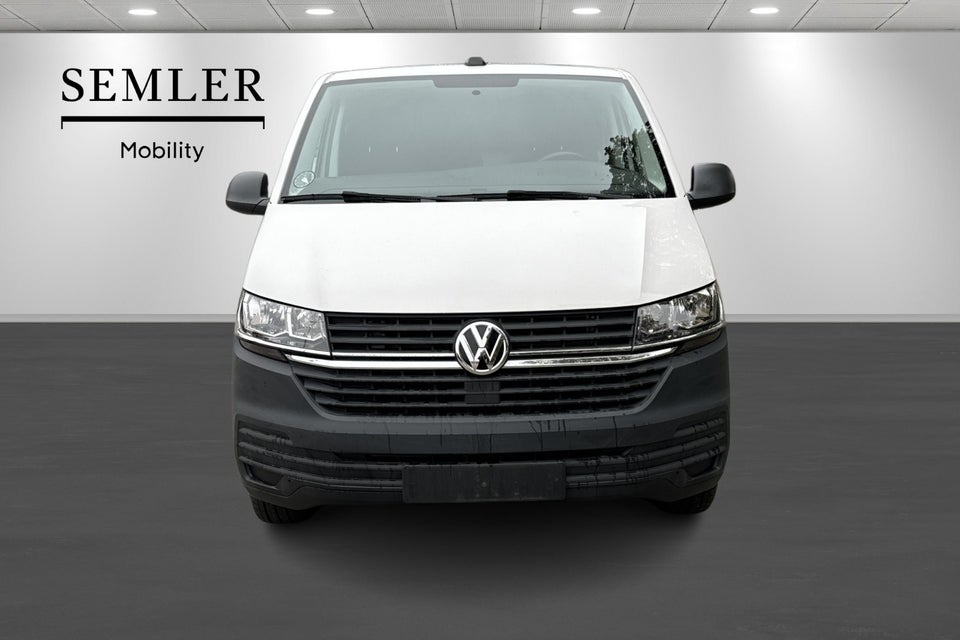 VW Transporter 2,0 TDi 110 Kassevogn lang