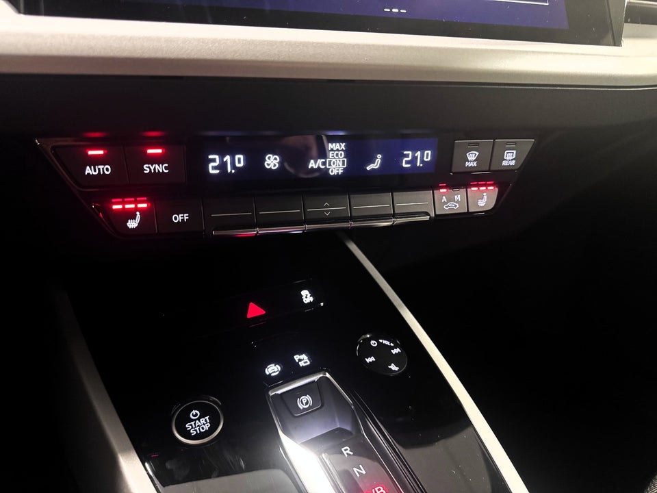 Audi Q4 e-tron 40 Advanced 5d