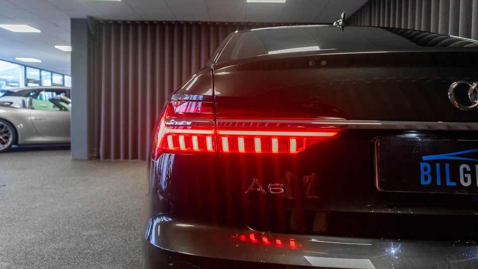 Audi A6 50 TFSi e S-line quattro S-tr. 4d