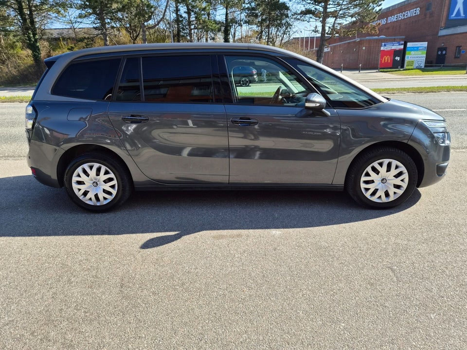 Citroën Grand C4 Picasso 1,6 e-HDi 115 Intensive ETG6 7prs 5d