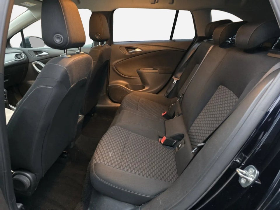 Opel Astra 1,0 T 105 Enjoy Sports Tourer 5d