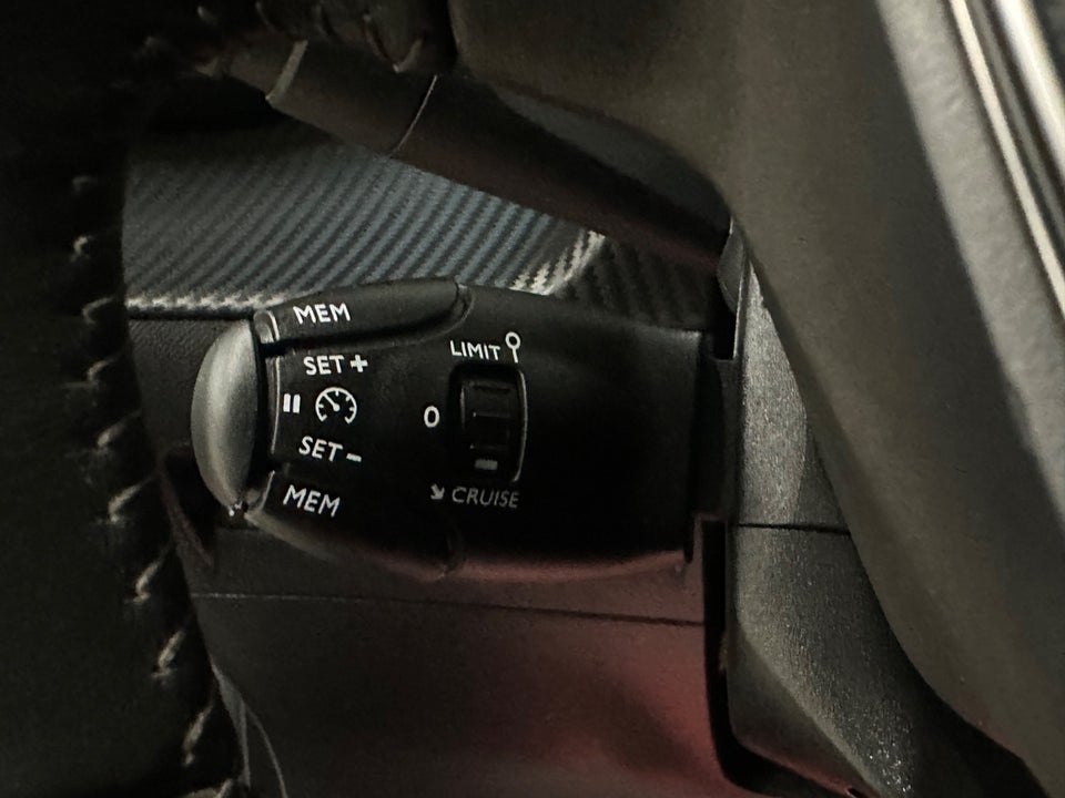 Peugeot 208 1,2 PureTech 75 Active Pack 5d