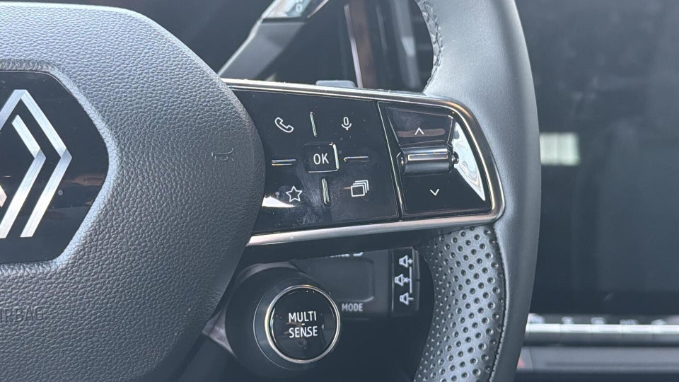 Renault Megane E-Tech 60 Techno+ 5d