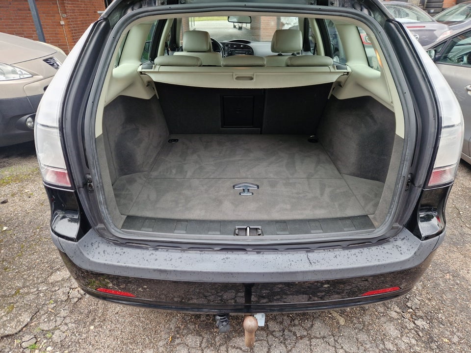 Saab 9-3 1,8 T Vector SportCombi Hirsch 5d