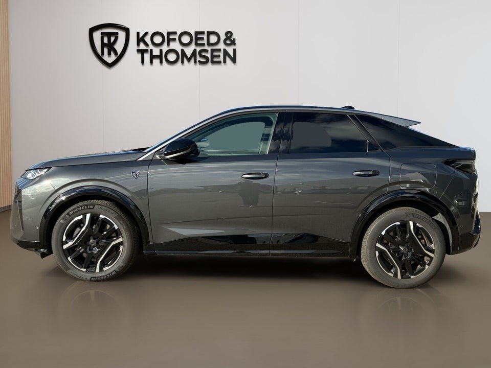 Peugeot e-3008 77 GT Pack 5d