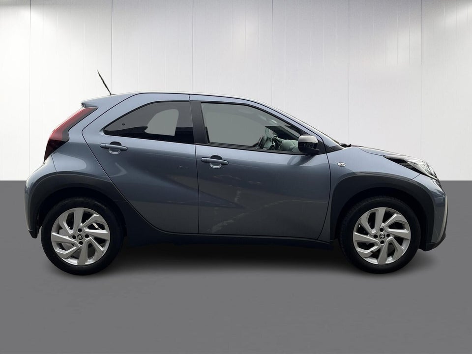 Toyota Aygo X 1,0 Active 5d