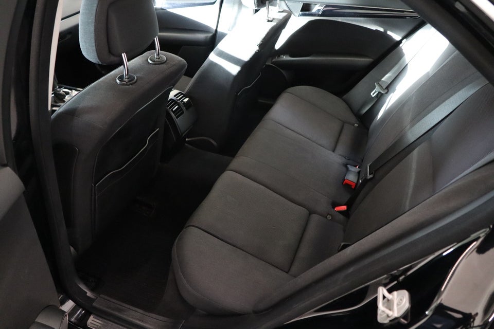 Mercedes C200 2,2 CDi BE 4d