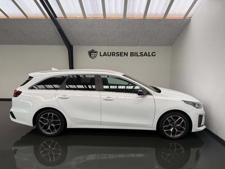Kia Ceed 1,6 CRDi 136 GT-Line SW DCT 5d
