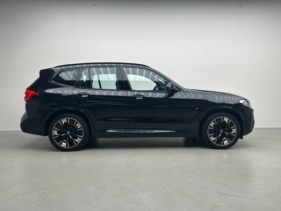 BMW iX3 Charged Plus M-Sport 5d