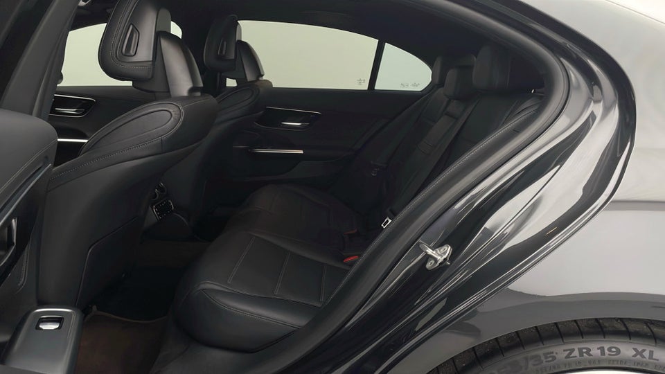 Mercedes C300 d 2,0 AMG Premium aut. 4d