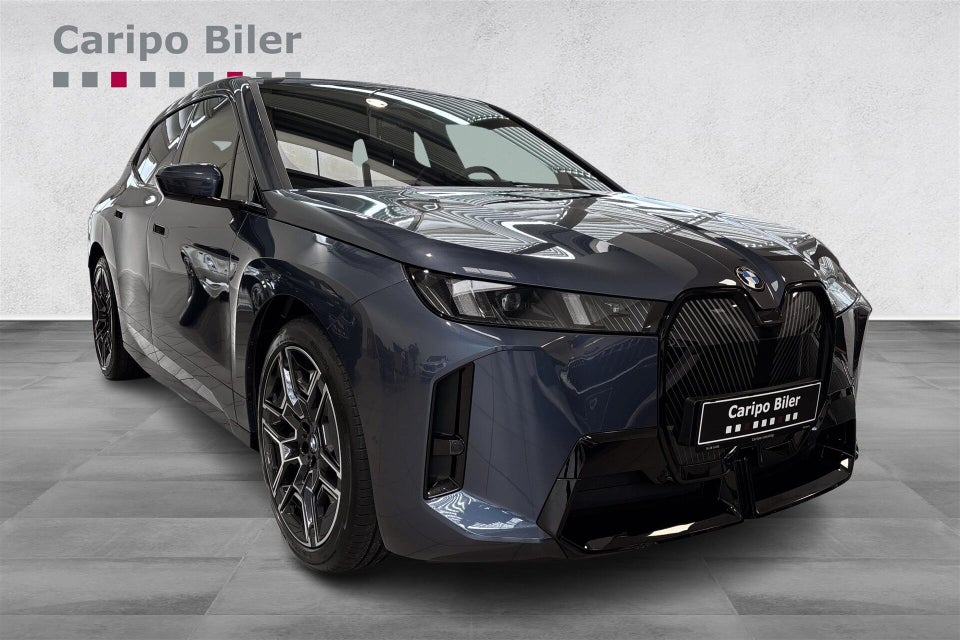 BMW iX xDrive45 M-Sport 5d