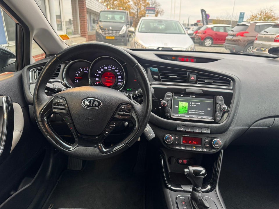 Kia Ceed 1,6 CRDi 136 Attraction SW DCT 5d