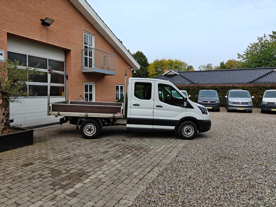 Ford Transit 350 L3 Chassis 2,0 TDCi 130 Db.Kab Ambiente RWD