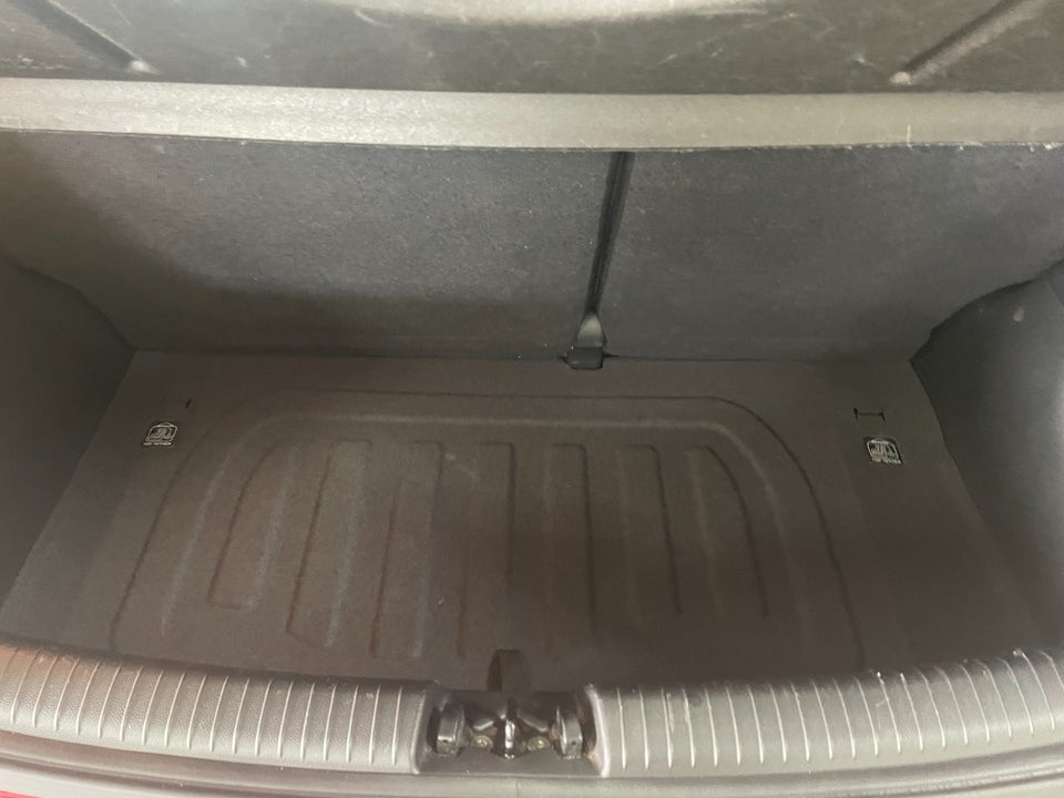 Hyundai i10 1,0 Trend 5d
