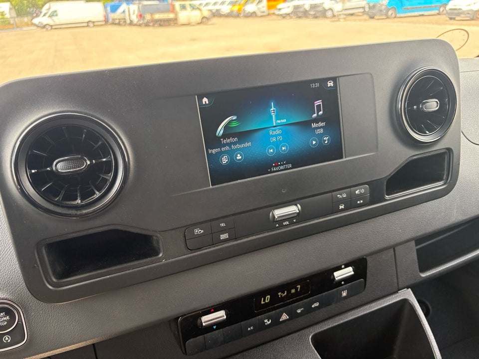 Mercedes Sprinter 214 2,2 CDi A2 Kassevogn aut. FWD