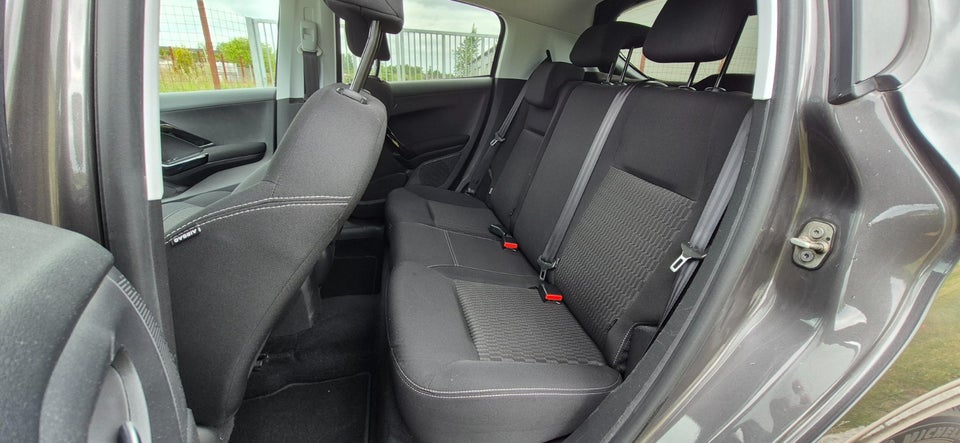 Peugeot 208 1,6 BlueHDi 100 Allure 5d