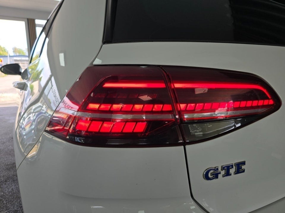 VW Golf VII 1,4 GTE DSG 5d