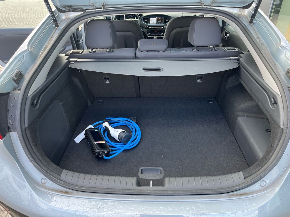 Hyundai Ioniq 1,6 PHEV Premium DCT 5d