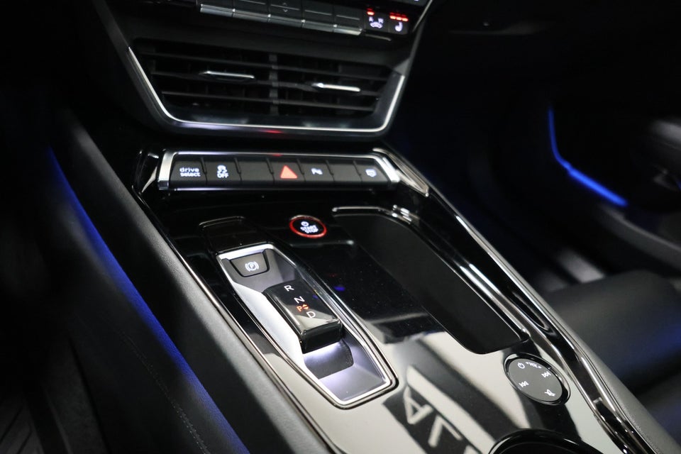 Audi e-tron GT quattro 4d