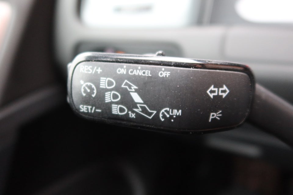 VW Golf VII 1,0 TSi 85 Trendline 5d