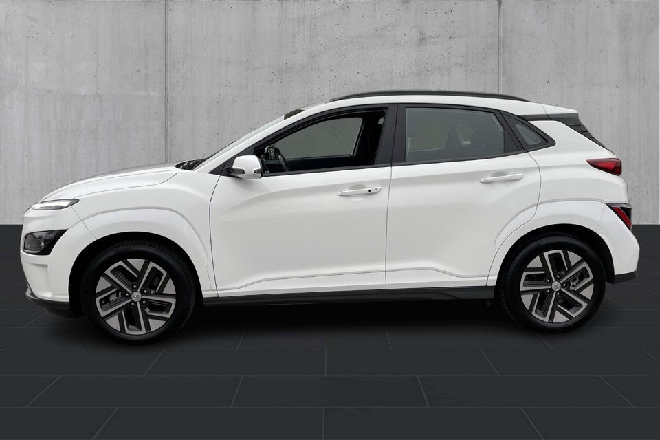 Hyundai Kona 39 EV Select 5d