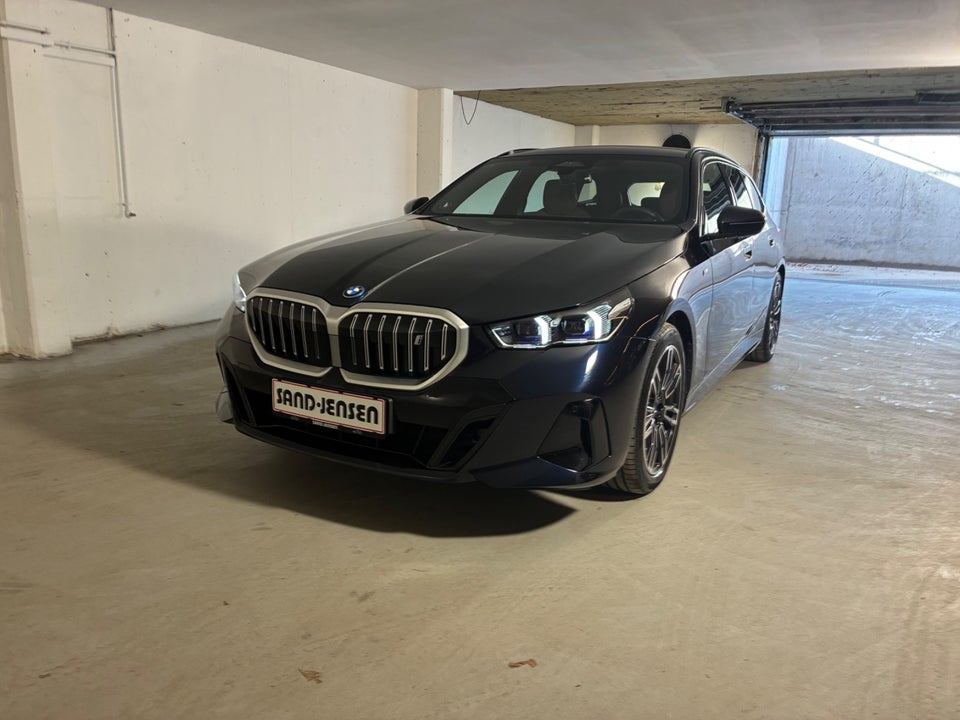 BMW i5 eDrive40 Touring M-Sport 5d