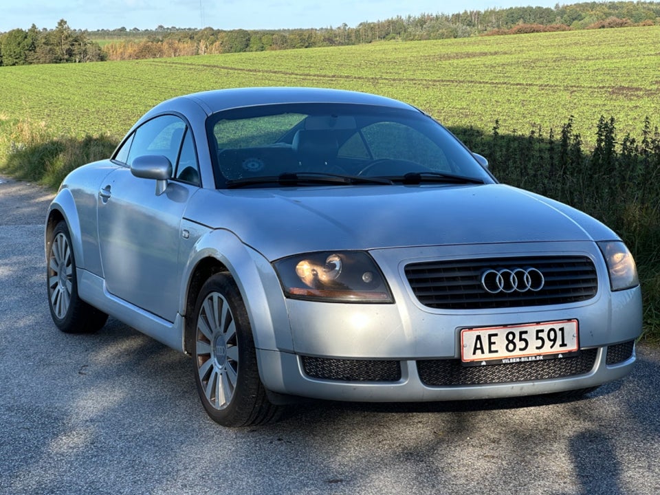 Audi TT 1,8 T 180 Coupé 2d