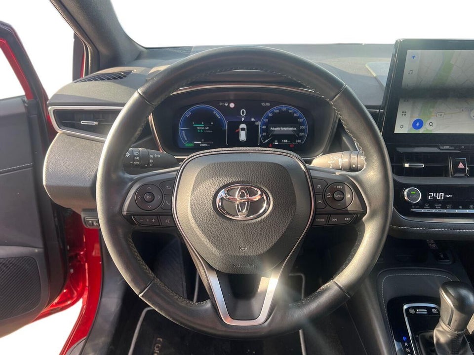 Toyota Corolla 1,8 Hybrid Style Touring Sports e-CVT 5d
