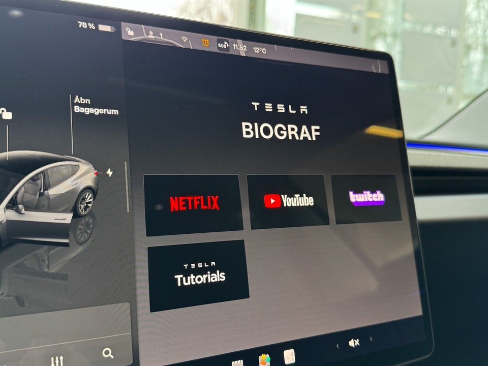 Tesla Model 3 Long Range AWD 4d