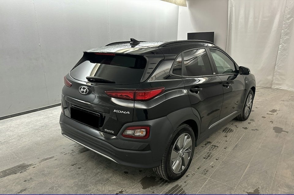 Hyundai Kona 64 EV Premium 5d