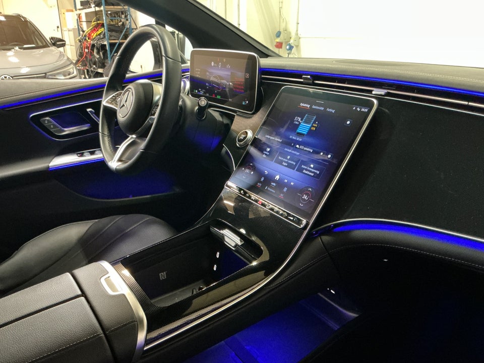 Mercedes EQE350 Electric Art 4d