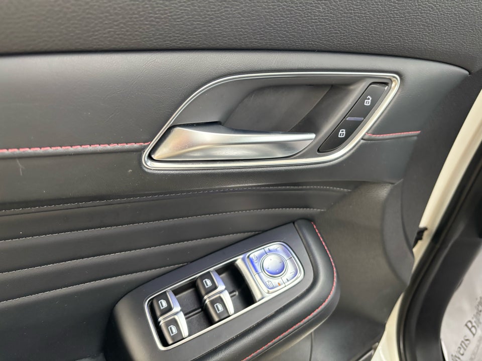 MG EHS 1,5 PHEV Luxury 5d