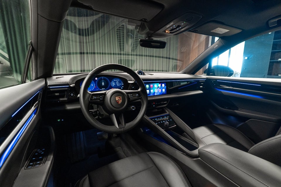 Porsche Macan 4 5d