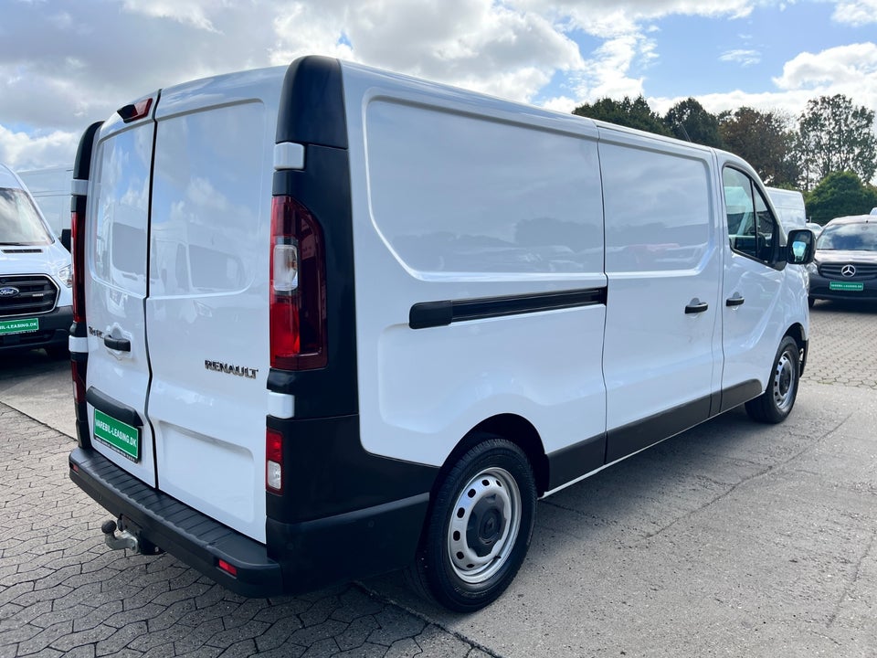 Renault Trafic 2,0 dCi 150 L2H1