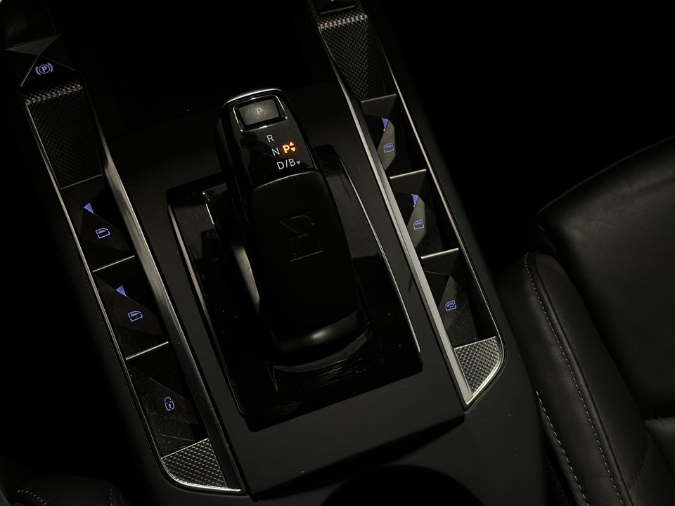 DS DS 3 CrossBack 50 E-Tense Elegance 5d